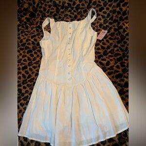 White Buttoned dress